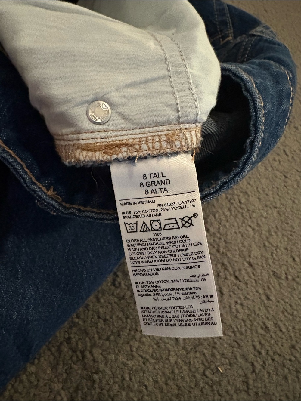 Mid Rise Wide Leg Jeans - Picture 3 of 3